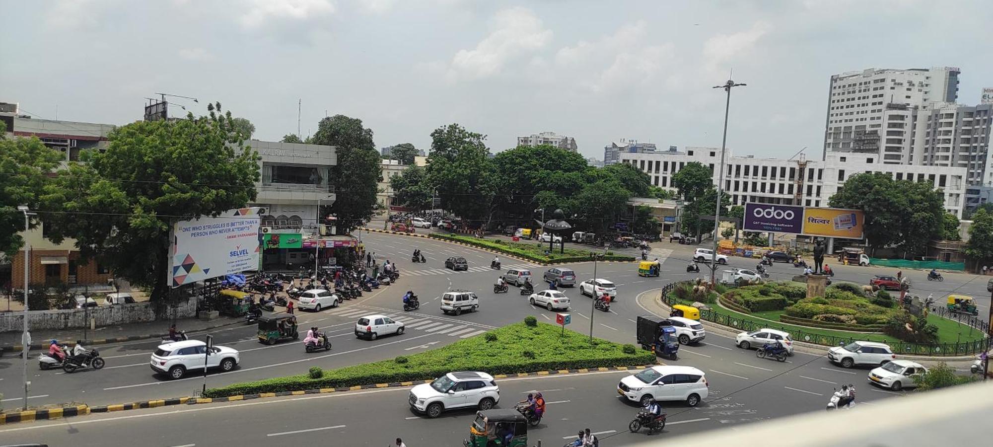 Hotel Earth Inn, Subhash Bridge, Rto Circle, Ahmedabad Exterior foto